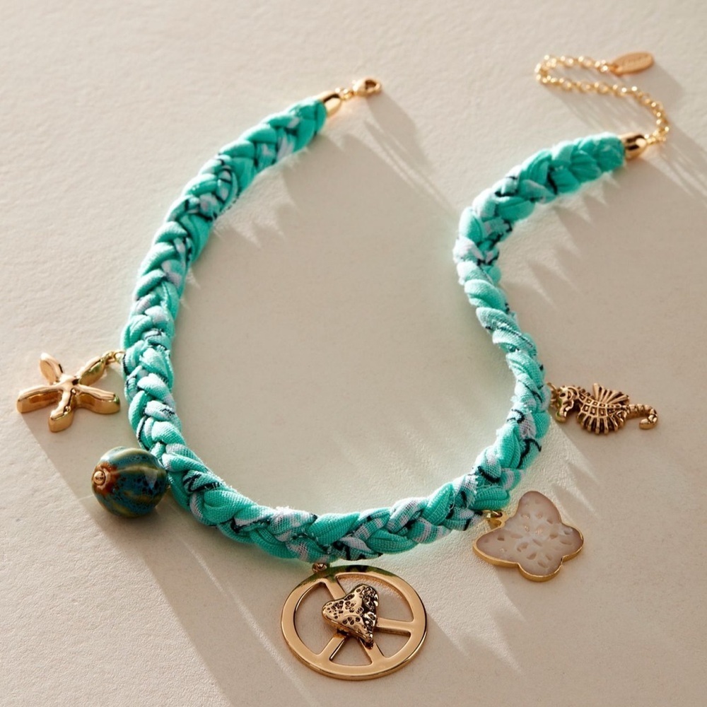 #87 NWT Free People Sky Charm Necklace in Turquoise - Picture 2 of 3